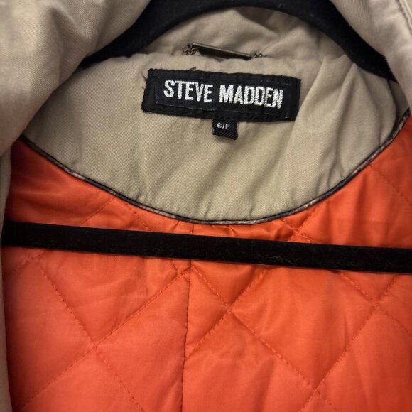 STEVE MADDEN Small Coat Khaki Beige Removable Hood Full Zip Warm EUC. Barn - Picture 6 of 12